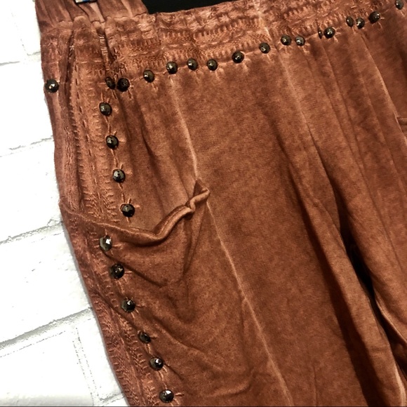 POL Rust Overdyed Stufded Joggers Assorted Sizes - Picture 3 of 6